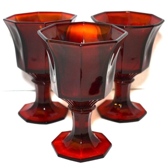 Set Of 3 Vintage Ruby Red Hexagonal Stemmed Goblets Dining Drinkware UV Glow - Picture 1 of 5